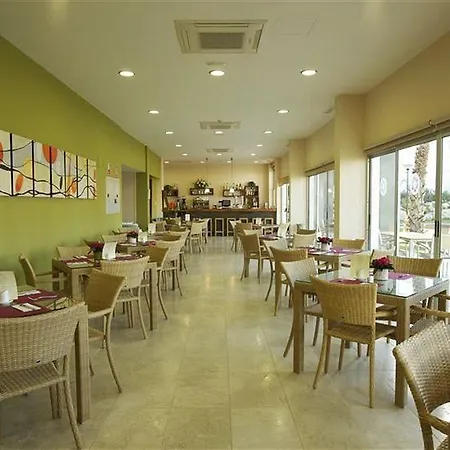 Hotel El Plantio Golf 4*